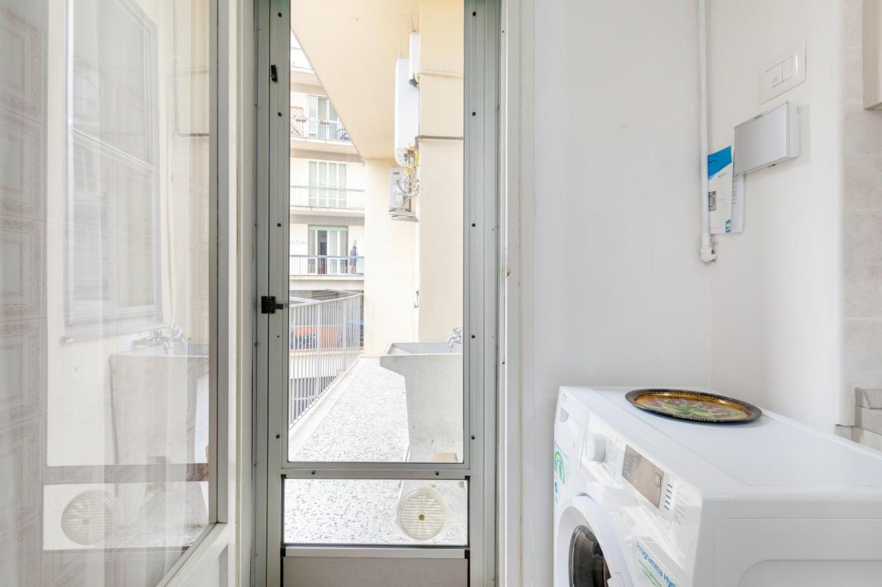 Il Salotto Blu - Appartamento Con Parcheggio Florence Exterior photo